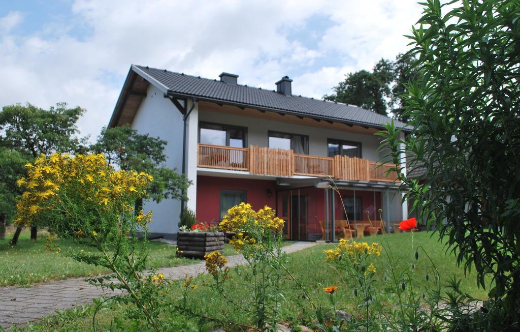 Apartamento Ferienhof Ressmann-Tratnik Ledenitzen Exterior foto